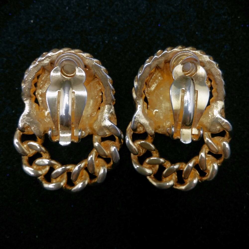 Anne Klein Lion Head Earrings Door Knocker Vintage Gold Tone Clip On Link Hoop - Picture 4 of 9